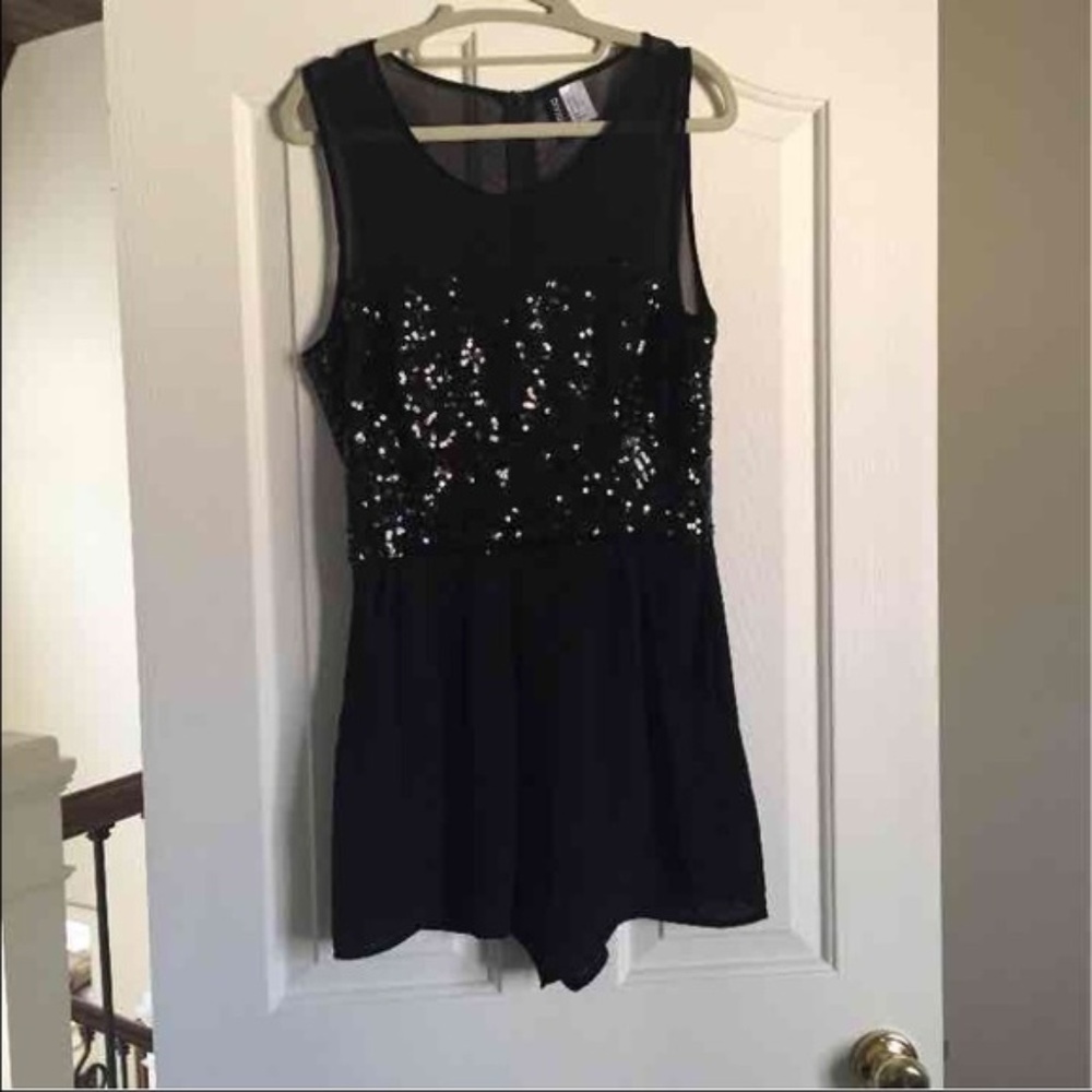 H&M black sequined romper, xs